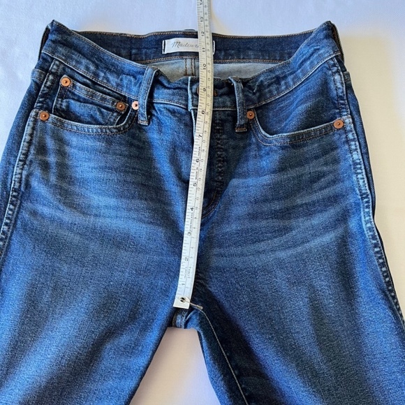 Madewell 9” high rise skinny size 26 jeans - Picture 4 of 12